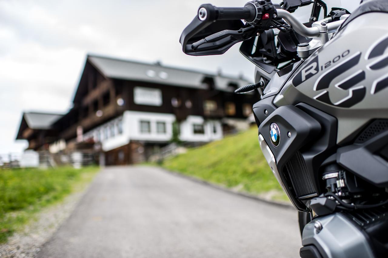 Sattleggers Alpenhof & Feriensternwarte Greifenburg Exterior foto