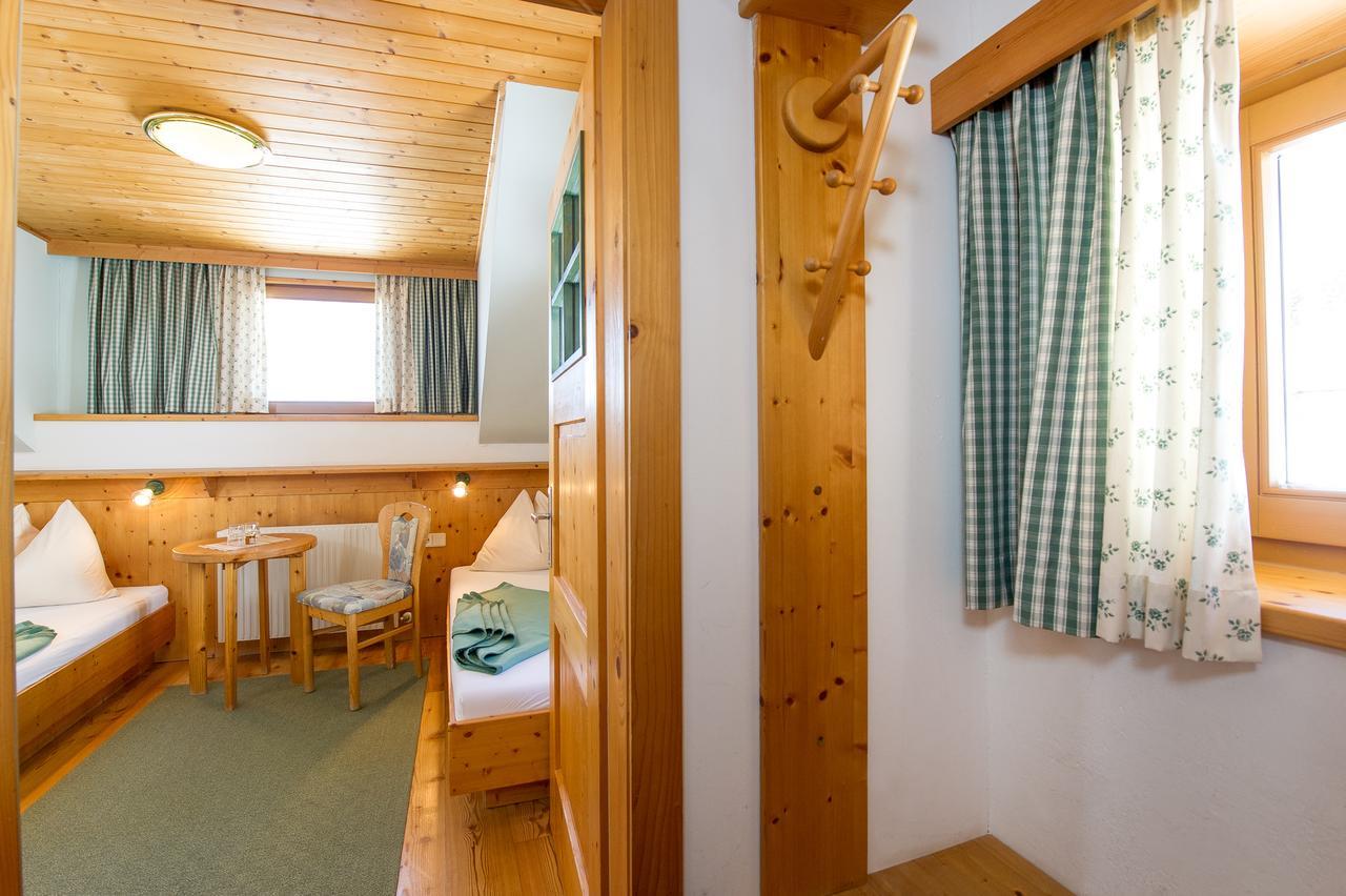 Sattleggers Alpenhof & Feriensternwarte Greifenburg Exterior foto