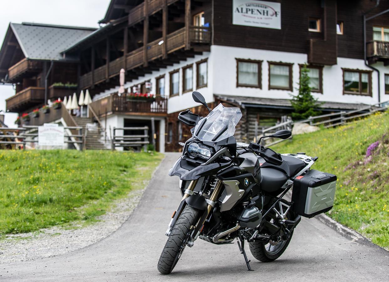 Sattleggers Alpenhof & Feriensternwarte Greifenburg Exterior foto