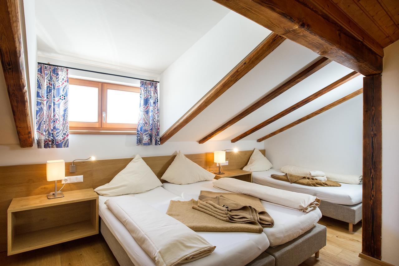 Sattleggers Alpenhof & Feriensternwarte Greifenburg Exterior foto